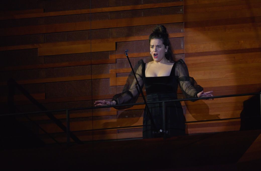 Sarah Aristidou (V&eacute;nus) &copy; Dimitri Scapolan