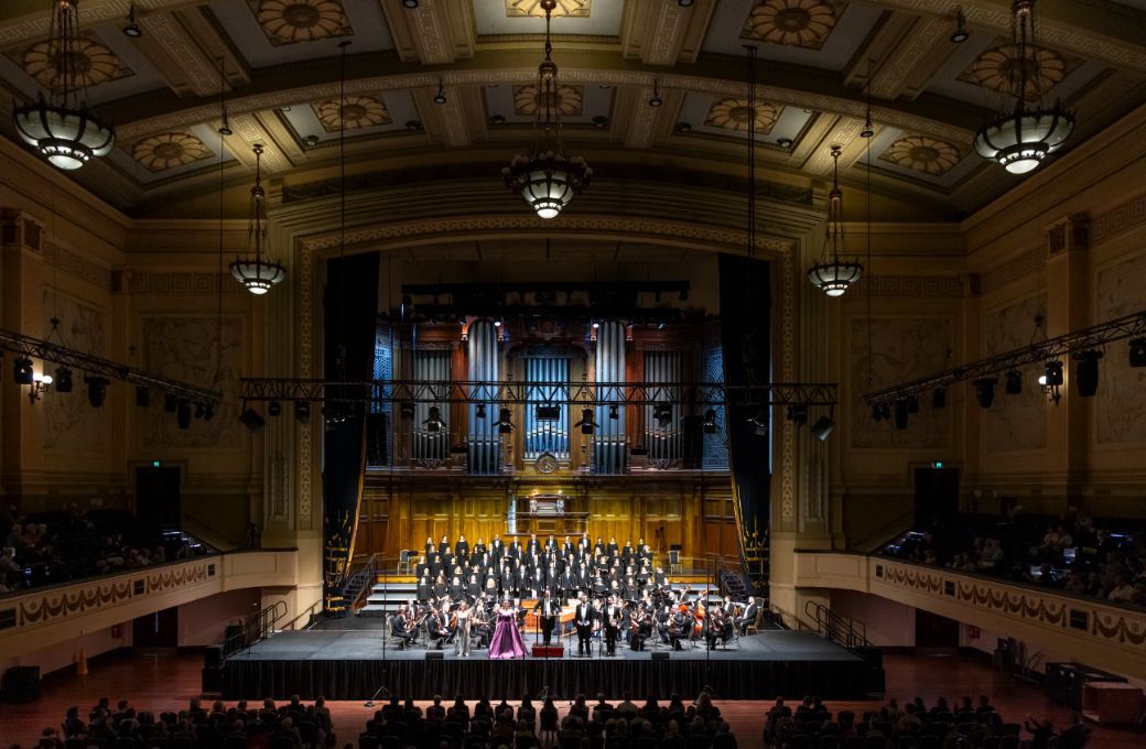 <i>Messiah</i> in Melbourne Town Hall © Paul Dodd