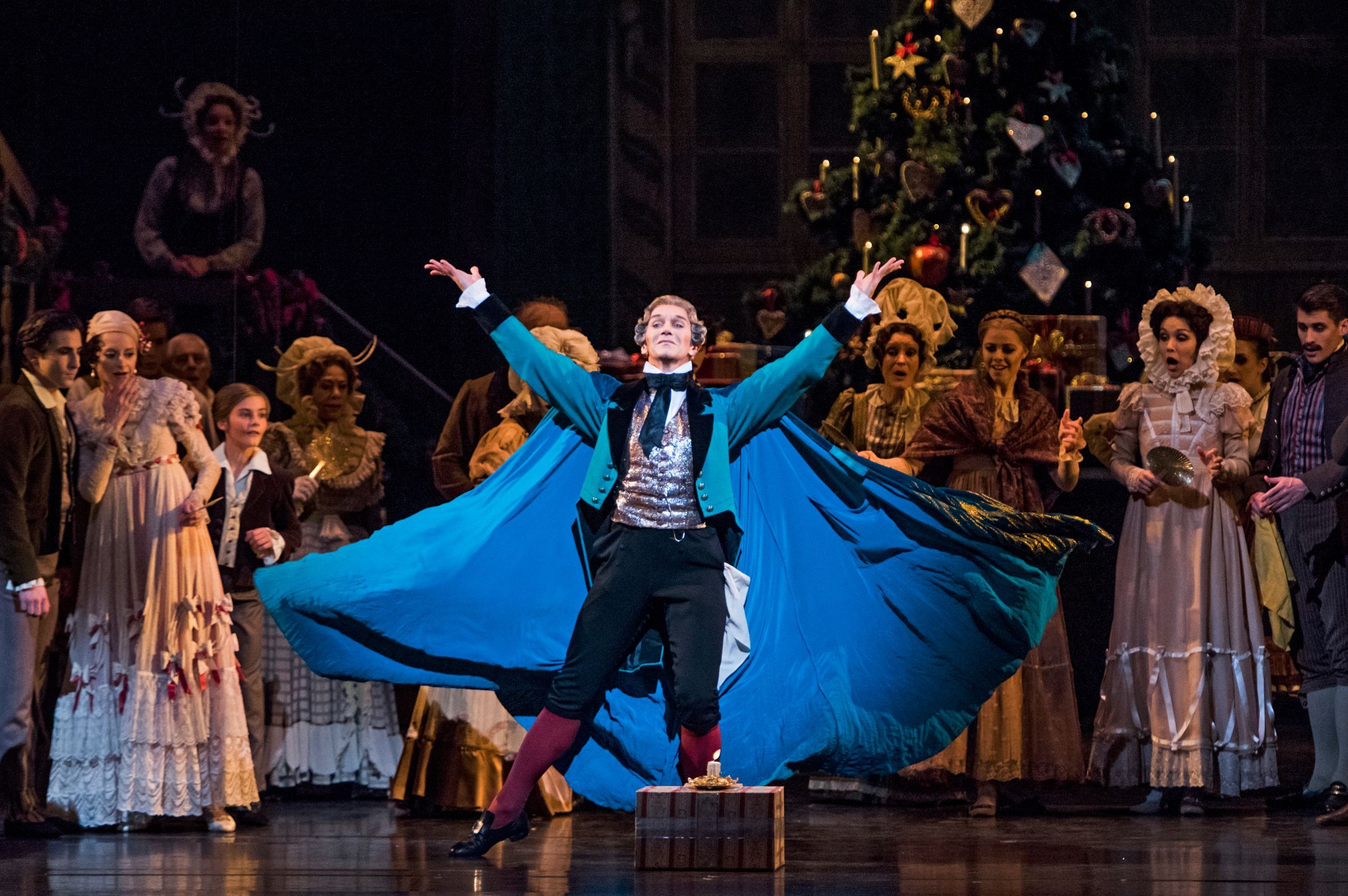 Gary Avis as Drosselmeyer in Sir Peter Wright's <i>The Nutcracker</i> © Tristram Kenton