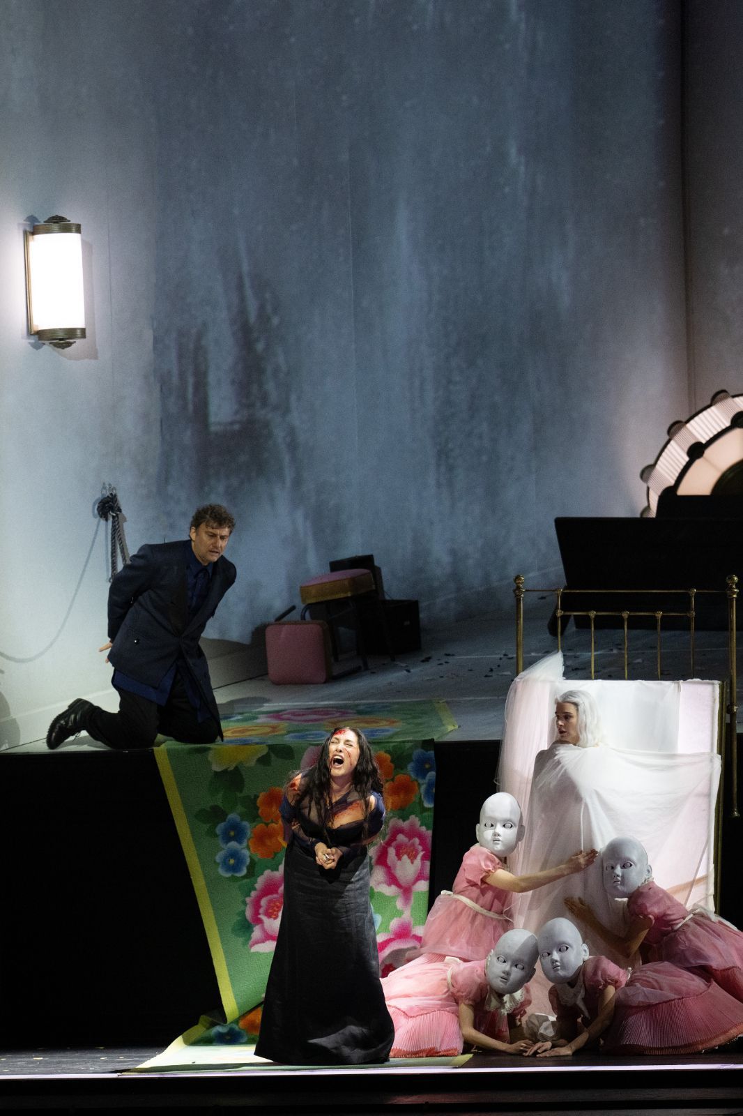 Jonas Kaufmann (Calaf), Kristina Mkhitaryan (Liù) und Asmik Grigorian (Turandot) &copy; Monika Rittershaus
