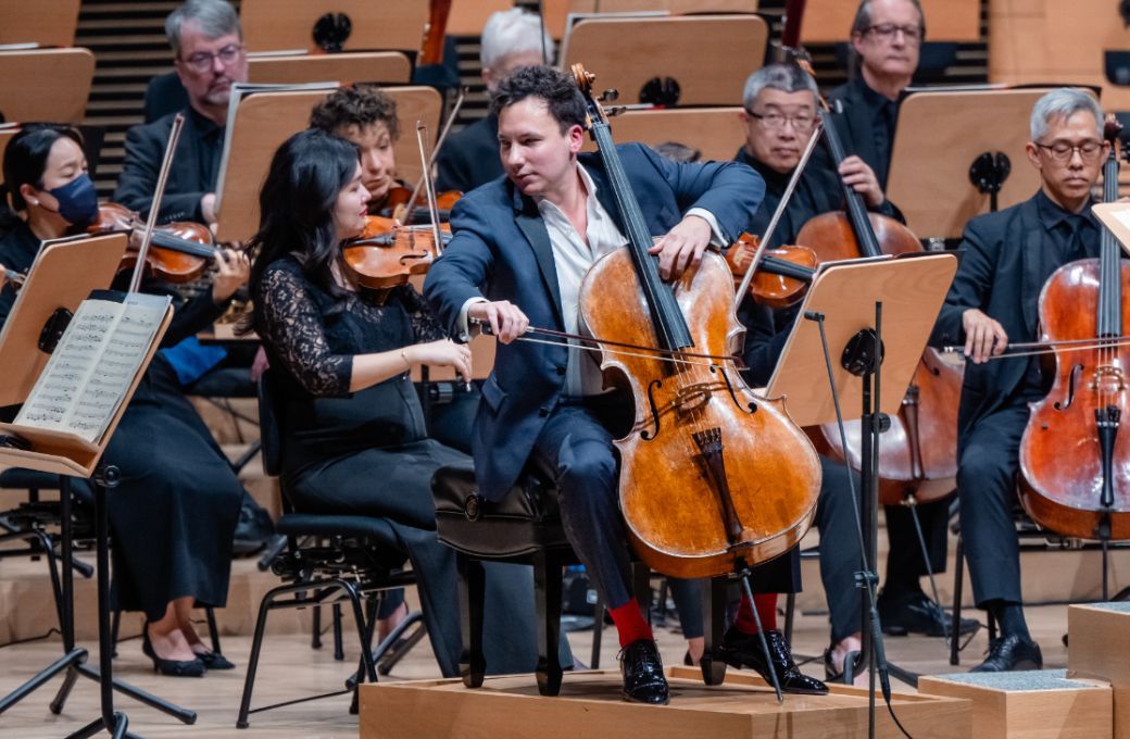 Edgar Moreau and the New York Philharmonic &copy; Brandon Patoc