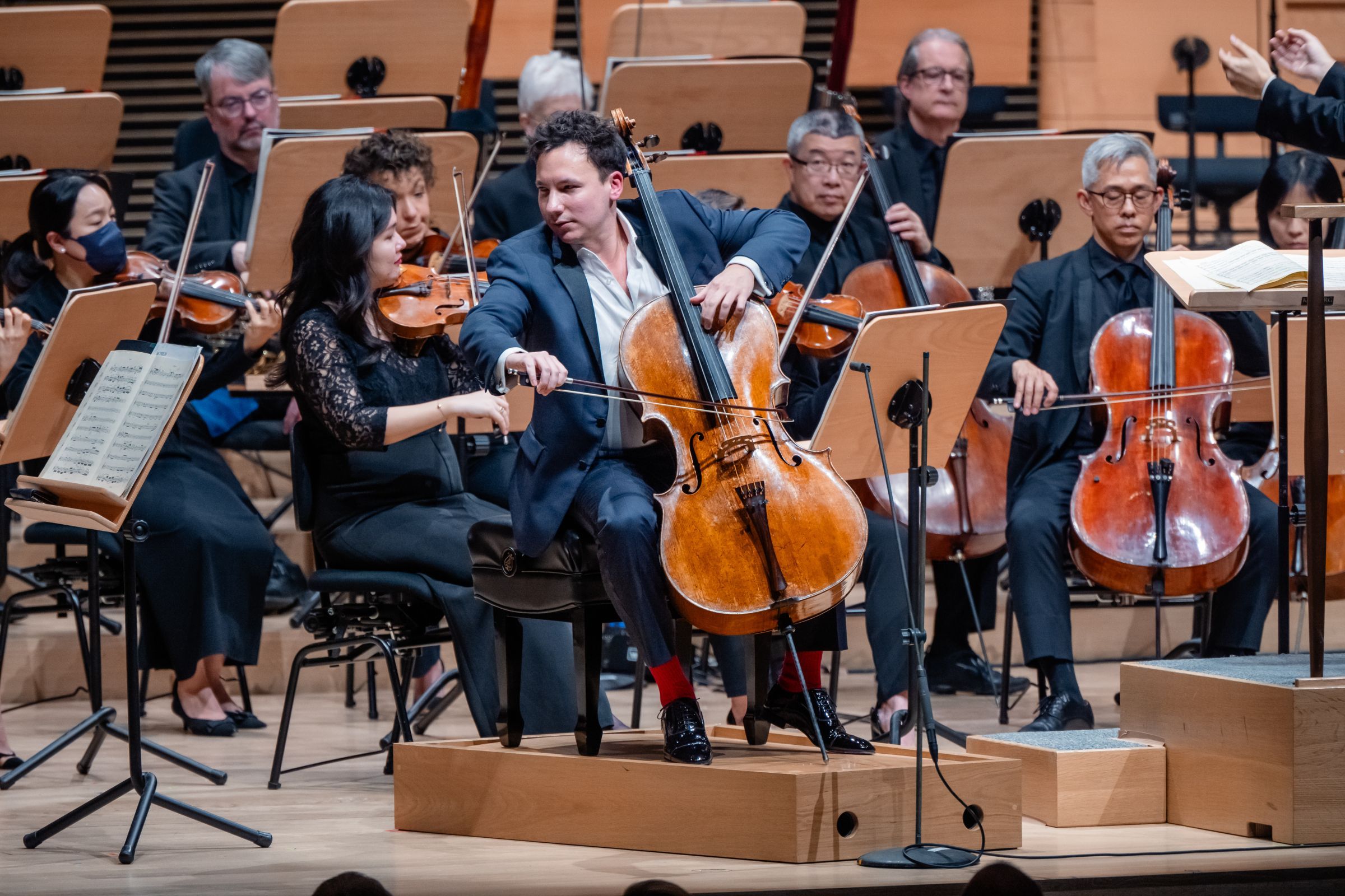 Edgar Moreau and the New York Philharmonic &copy; Brandon Patoc
