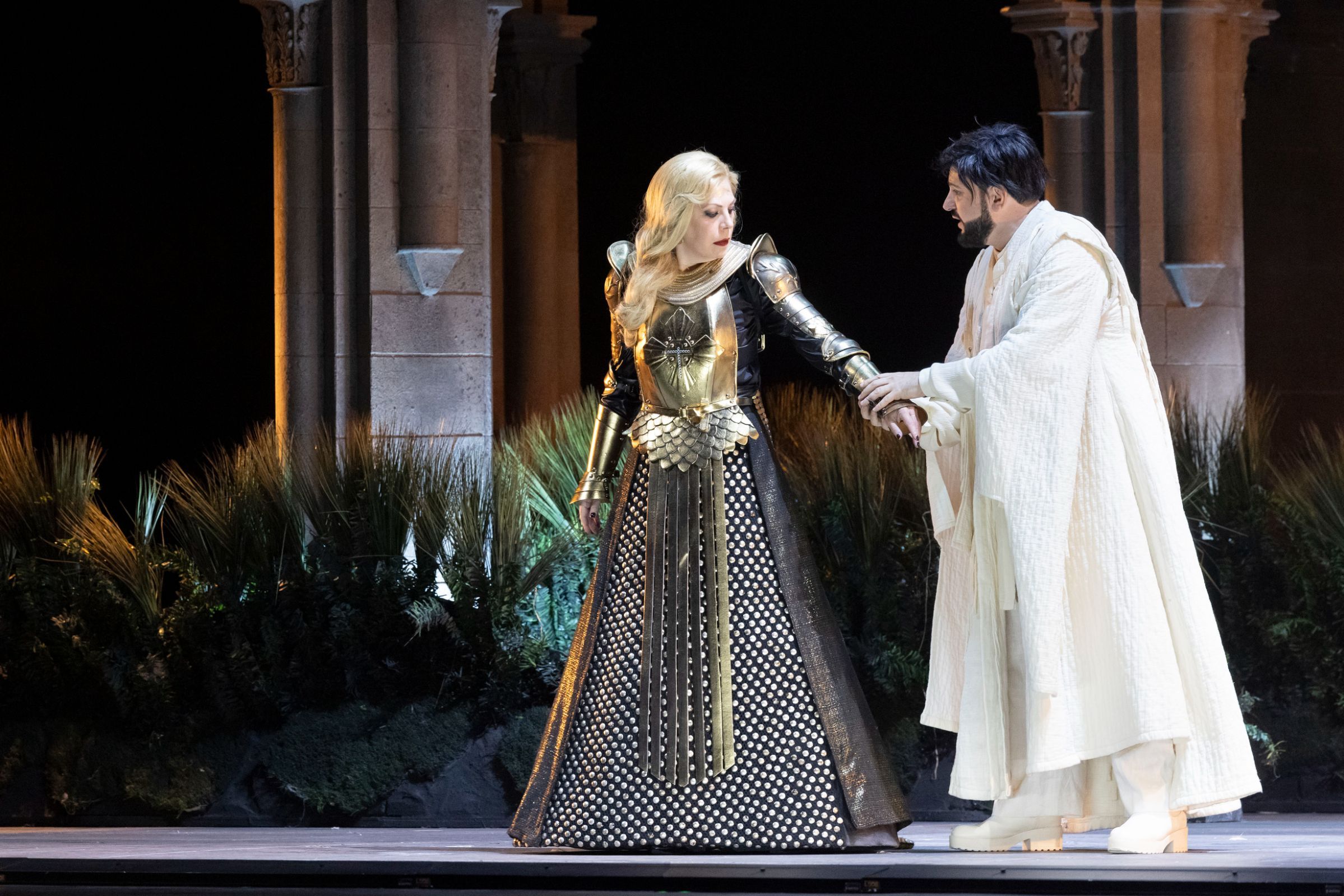 Sondra Radvanovsky (Turandot) and Yusif Eyvazov (Calaf) &copy; Luciano Romano
