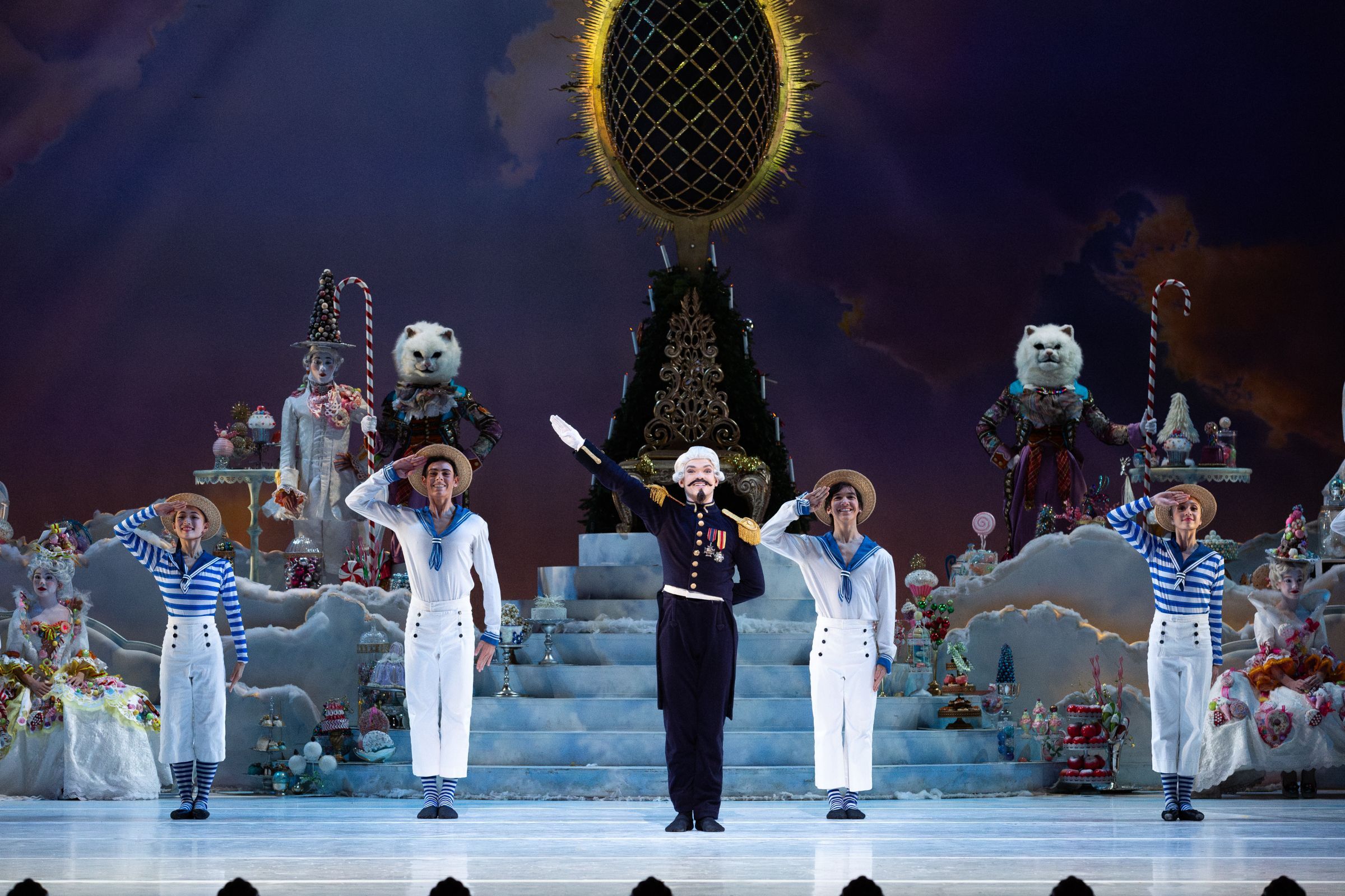 Jack Wolff with Artists of Houston Ballet and Houston Ballet Academy in <i>The Nutcracker</i> &copy; Lawrence Elizabeth Knox (2023), courtesy of Houston Ballet