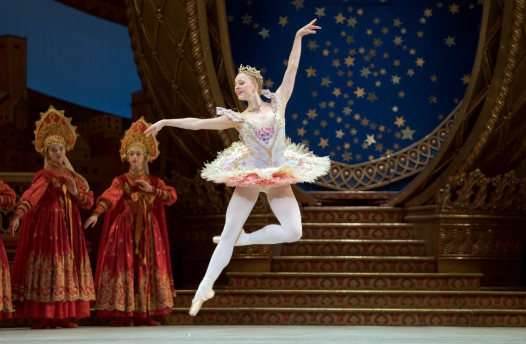 Genevieve Penn Nabity in <i>The Nutcracker</i> © Karolina Kuras. Courtesy of The National Ballet of Canada