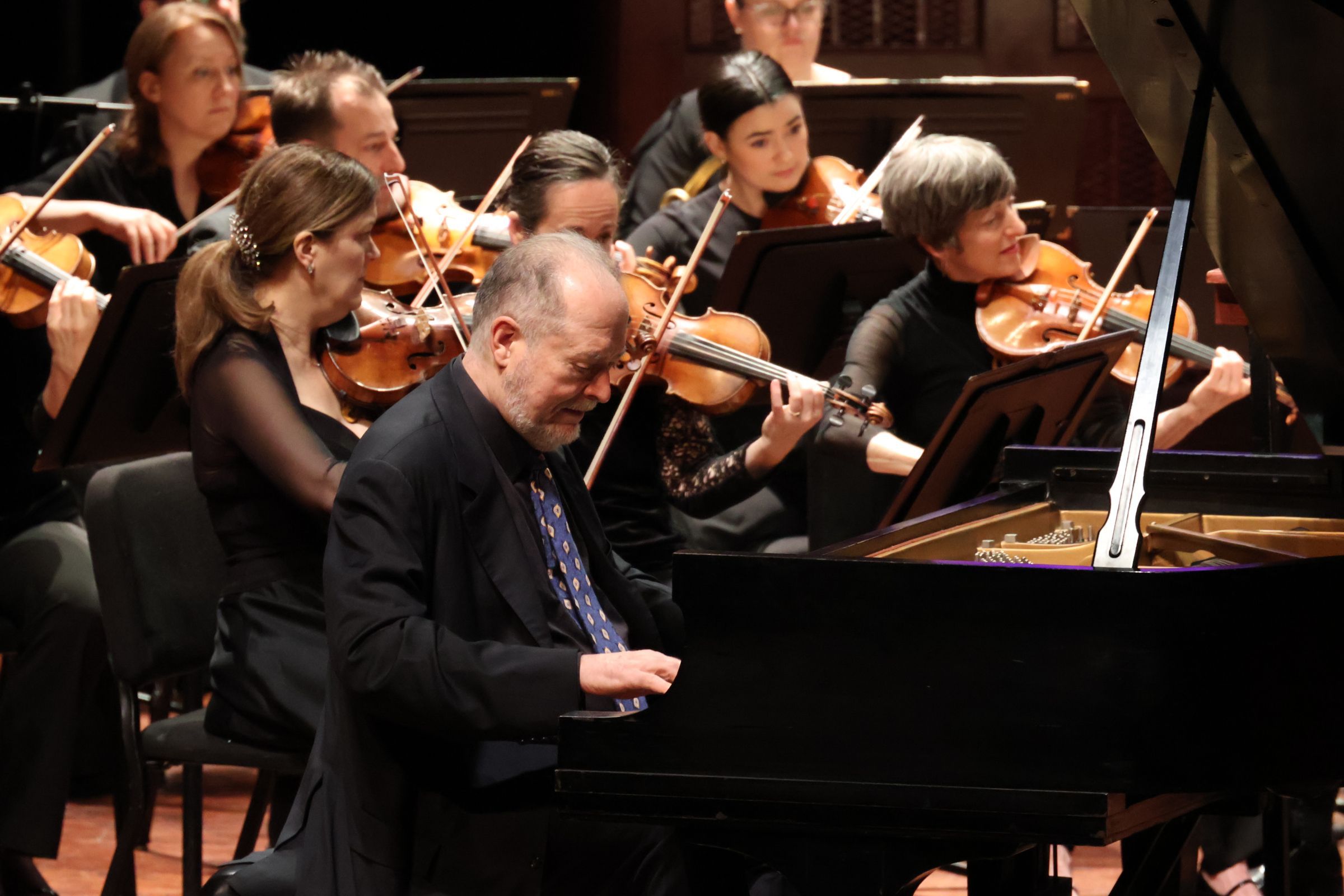 Garrick Ohlsson and ProMusica Chamber Orchestra &copy; ProMusica Chamber Orchestra
