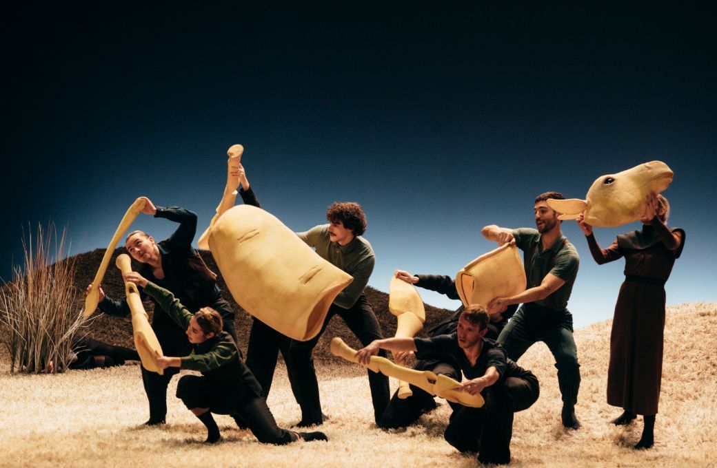 Opera Ballet Vlaanderen in Ella Rothschild's <i>Petroesjka</i> © OBV/Filip Van Roe