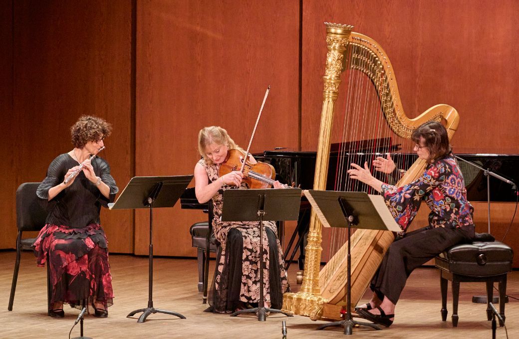 Mindy Kaufman, Cynthia Phelps and Nancy Allen © Joseph Sinott