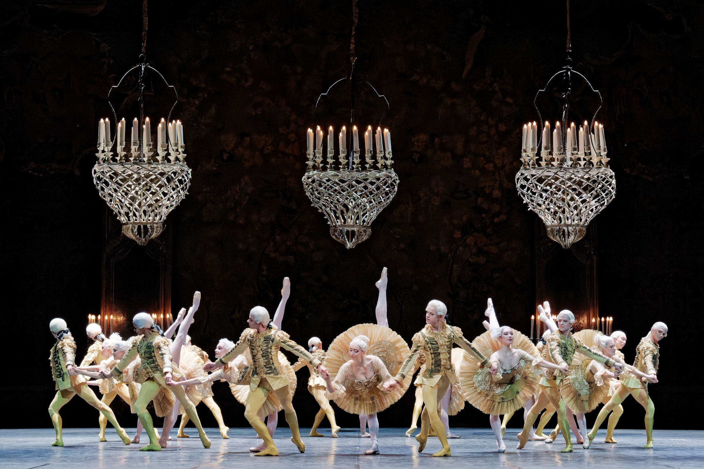 <i>Casse-Noisette</i> à l'Opéra Bastille &copy; Agathe Poupeney / Opéra national de Paris