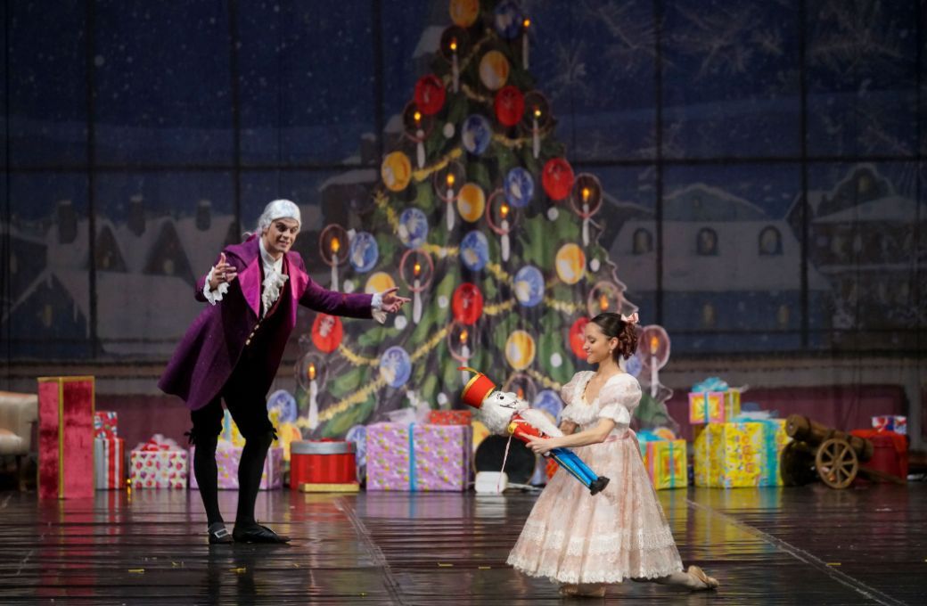 Ivaylo Yanev as Drosselmeyer and Carmen Demirtash as Marie in <i>The Nutcracker</i> © Ballet of the State Opera Stara Zagora Bulgary