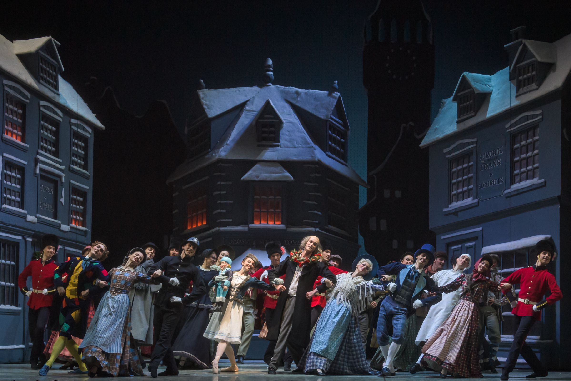 Czech National Ballet in Youri Vàmos’ <i>The Nutcracker – A Christmas Carol</i> © Serghei Gherciu