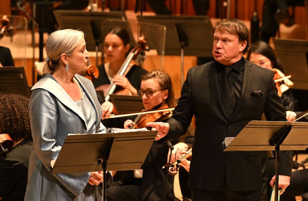 Katarina Karnéus and Aleš Briscein © LSO | Mark Allan