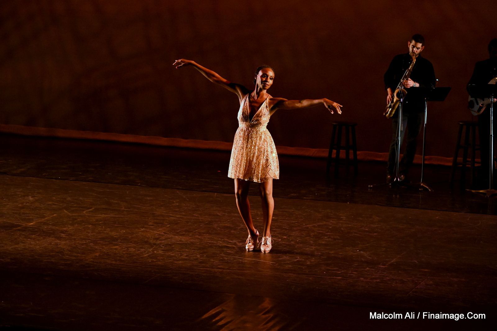 Josette Wiggan in <i>Threshing Floor: A Place of Meditation and Melody</i> &copy; Malcolm Ali
