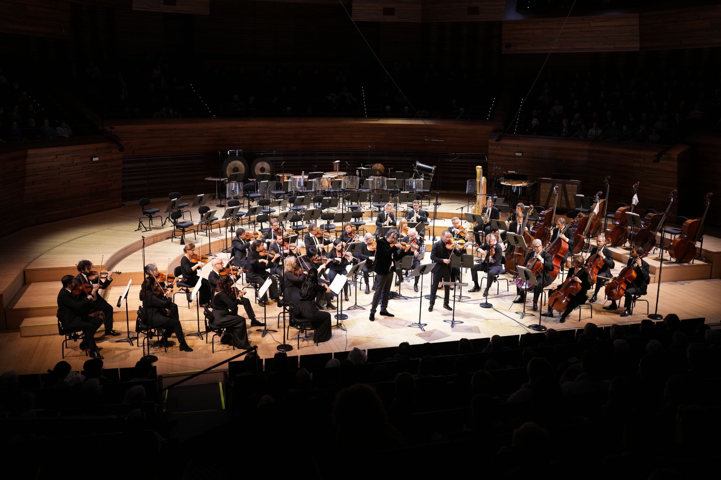 Leonidas Kavakos, Antoine Tamestit et l'Orchestre Philharmonique de Radio France © Christophe Abramowitz / Radio France