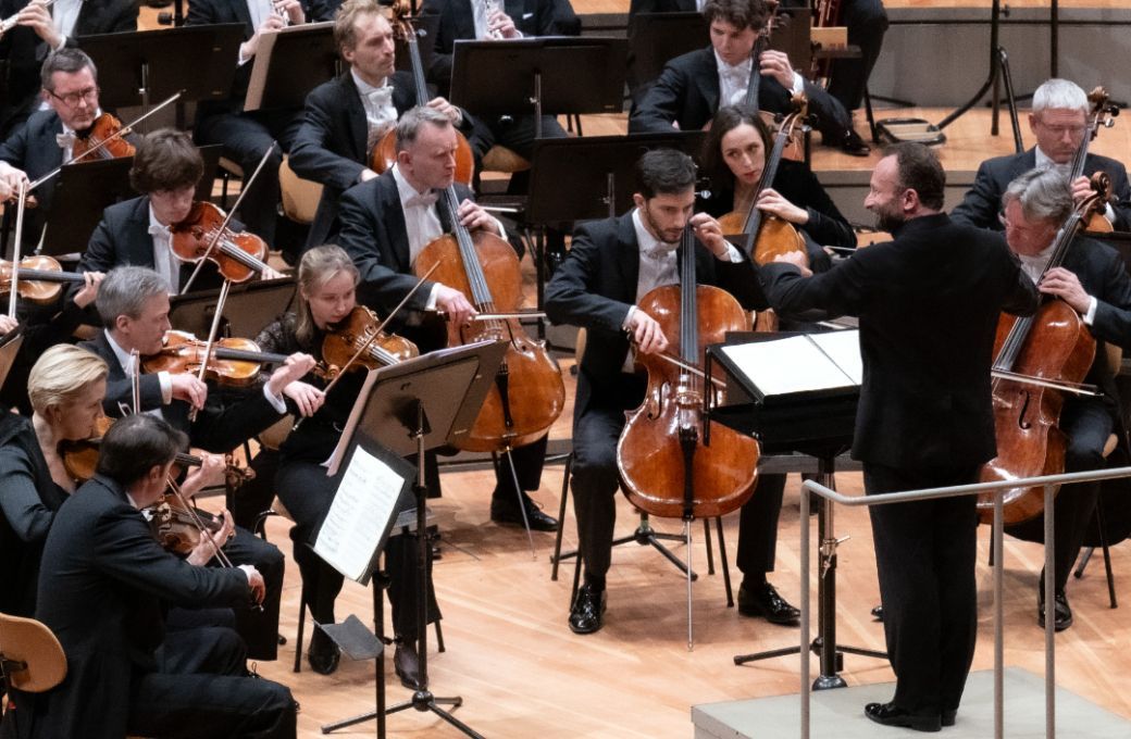 Kirill Petrenko conducts the Berliner Philharmoniker &copy; Monika Rittershaus