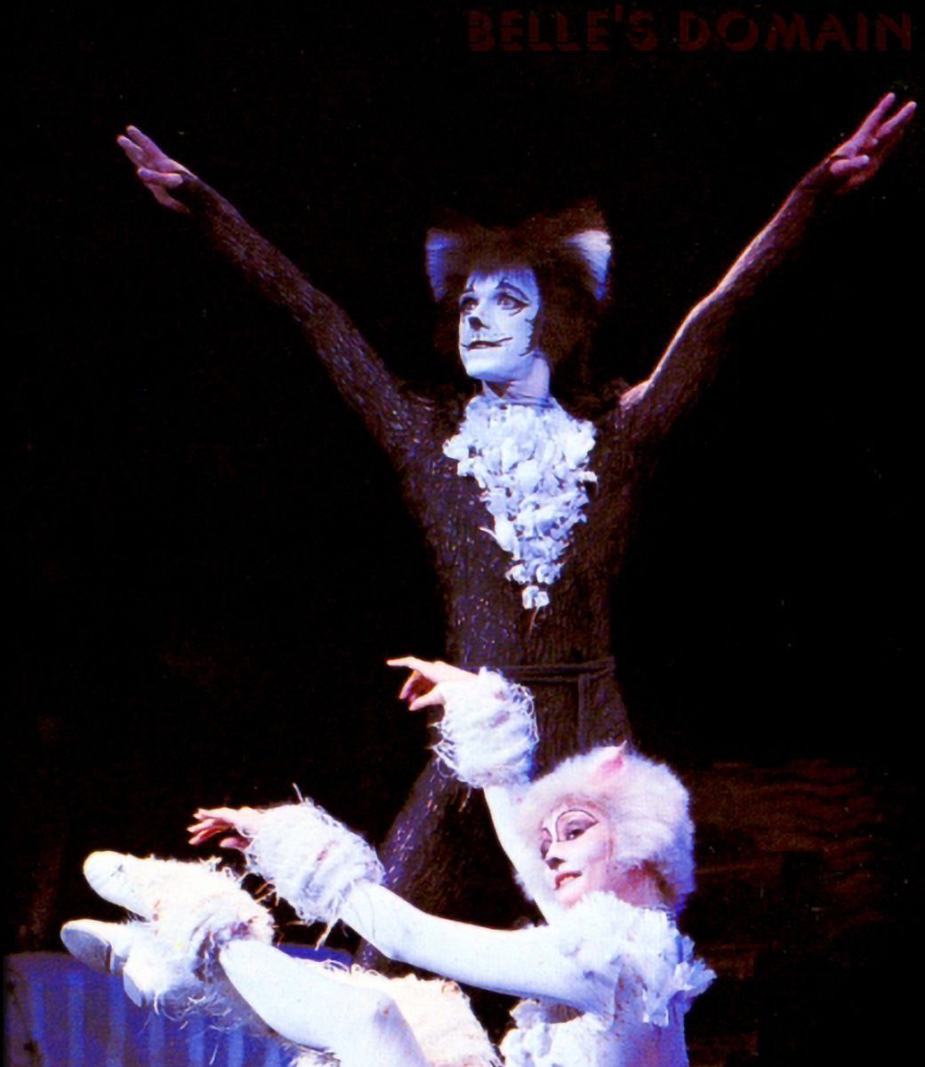 Graham Fletcher as Mr Mistoffelees and Marina Stevenson as the White Cat in <i>Cats</i> © Michael Le Poer Trench from Graham Fletcher's own collection