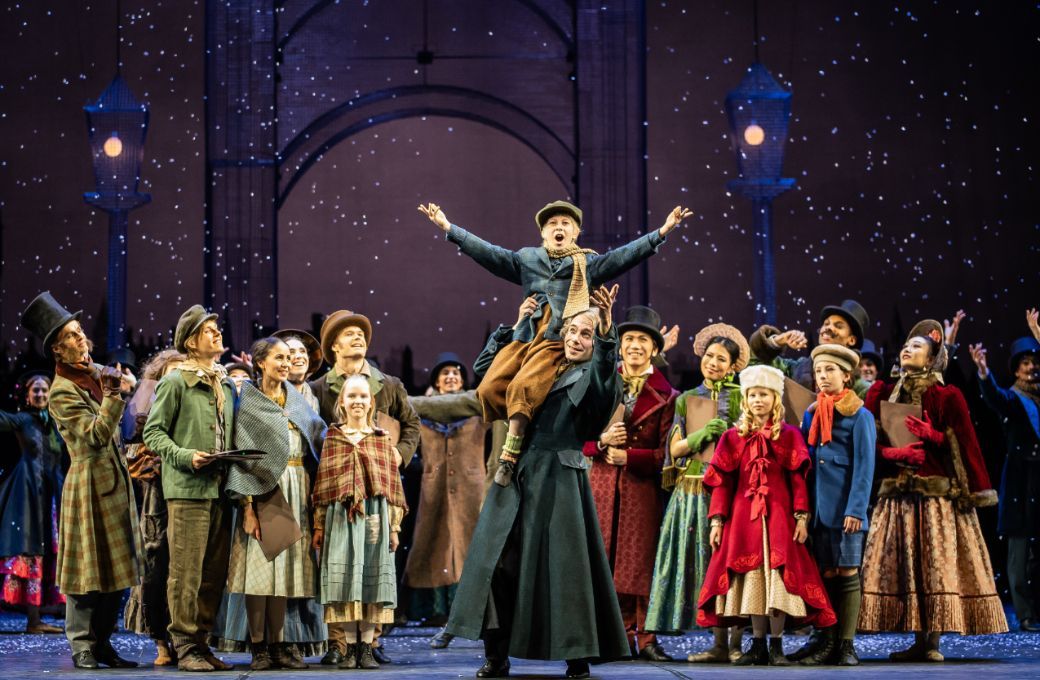 <i>A Christmas Carol</i> © Roosa Oksaharju