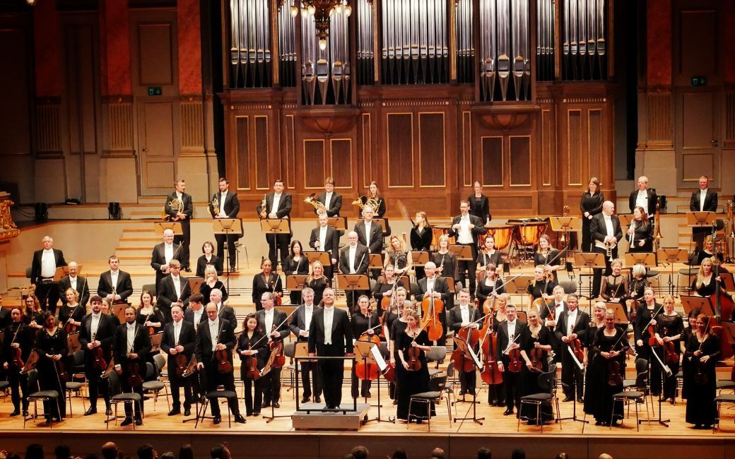 Sakari Oramo mit dem BBC Symphony Orchestra &copy; Edouard Mätzener