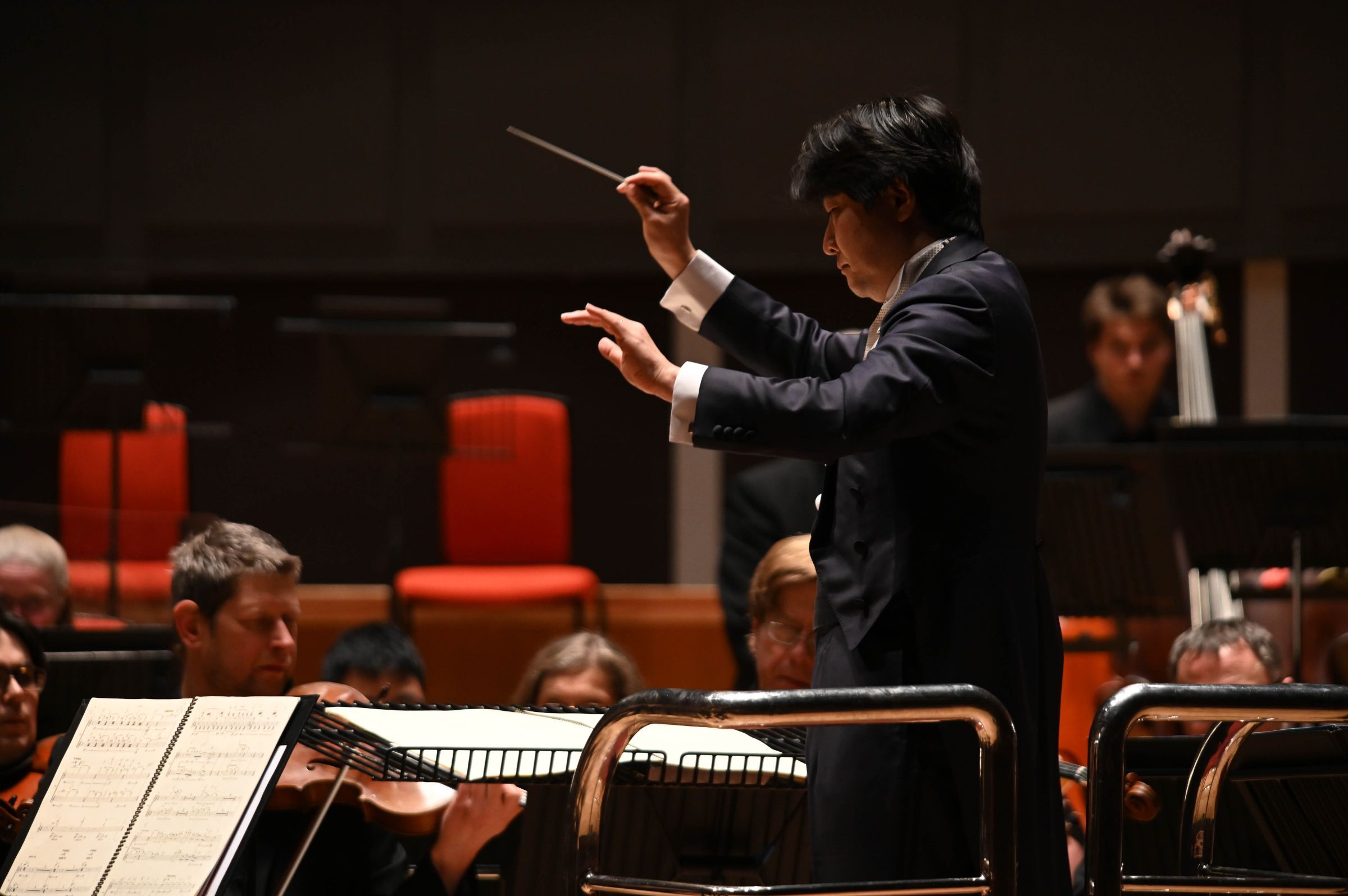 Kazuki Yamada conducts the CBSO &copy; Beki Smith