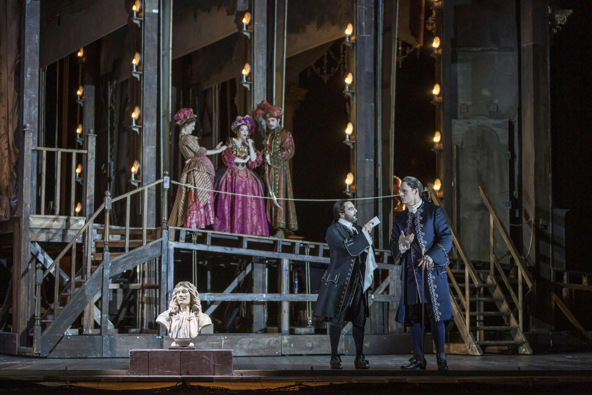 <i>Adriana Lecouvreur</i> à l'Opéra Bastille &copy; Sébastien Mathé / Opéra national de Paris