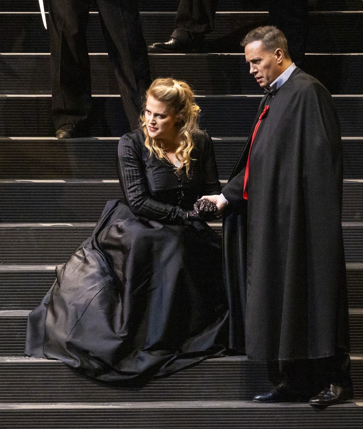 Rachel Willis-Sørensen (Herzogin Elena) und Erwin Schrott (Giovanni da Procida) © Stephan Brückler