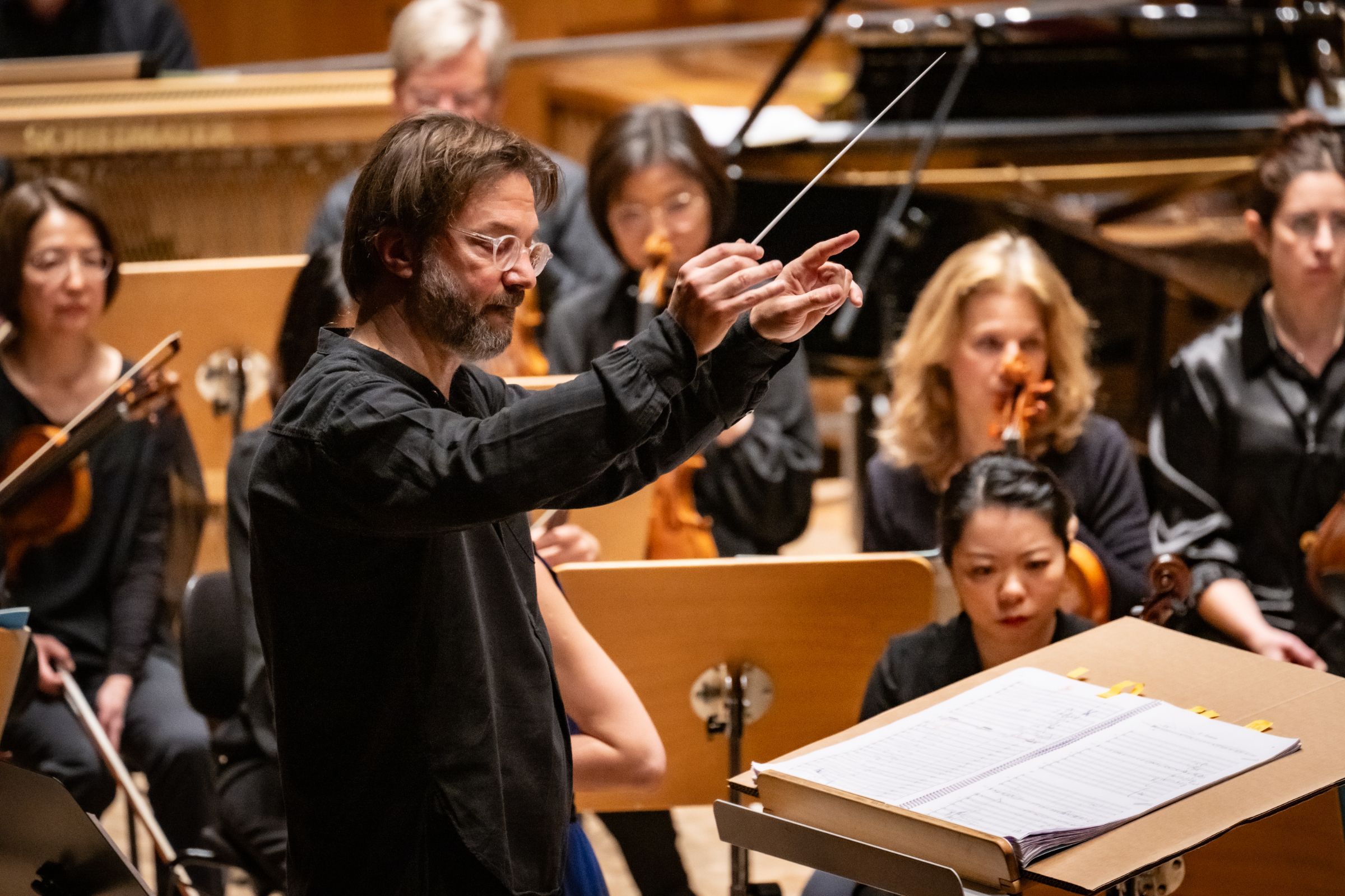 André de Ridder conducts the DSO Berlin &copy; rbb | Claudius Pflug