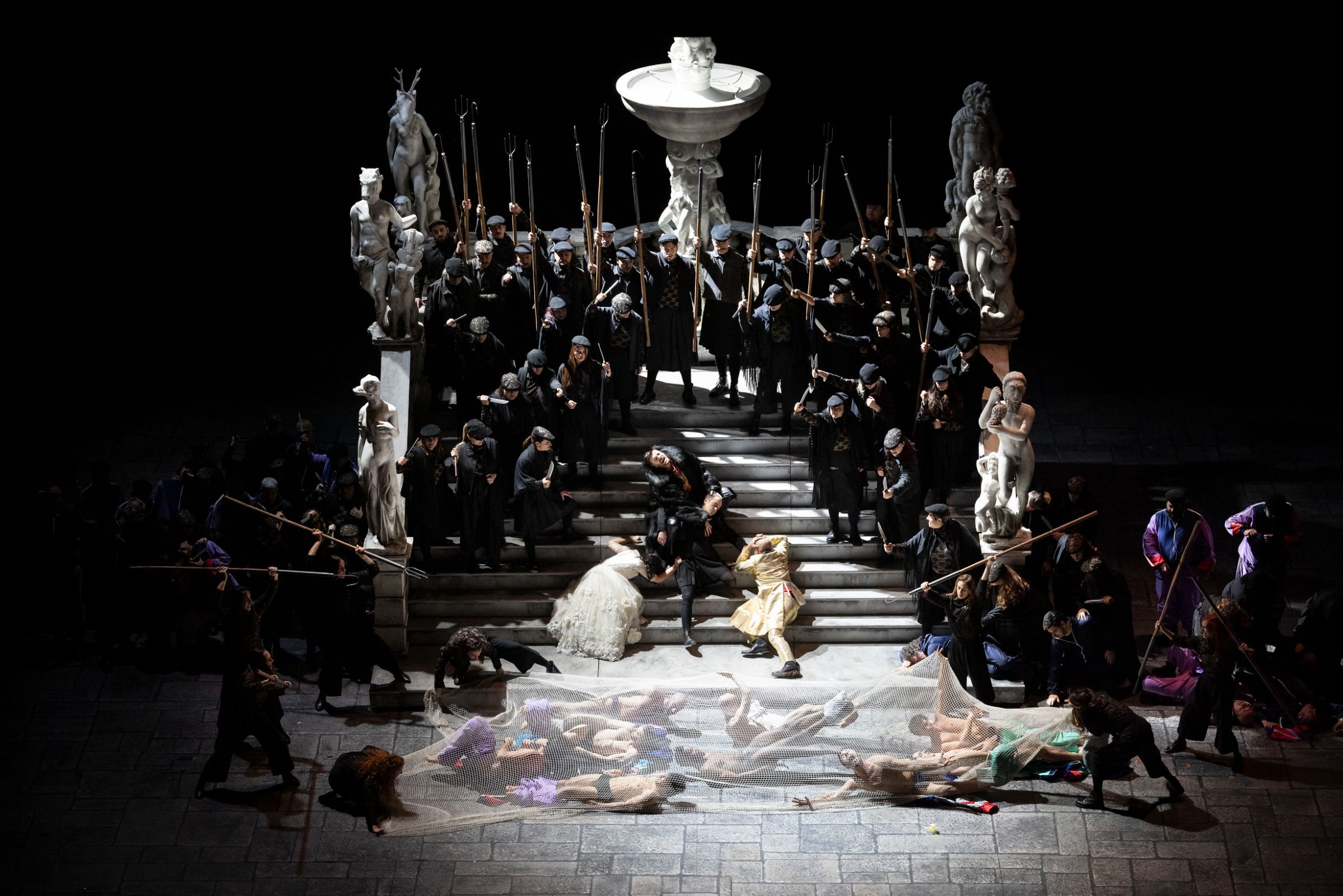 <i>I vespri siciliani</i> &copy; Luciano Romano