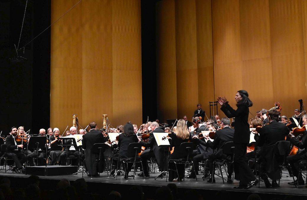 Marie Jacquot mit den Wiener Symphonikern &copy; Andrea Kremper
