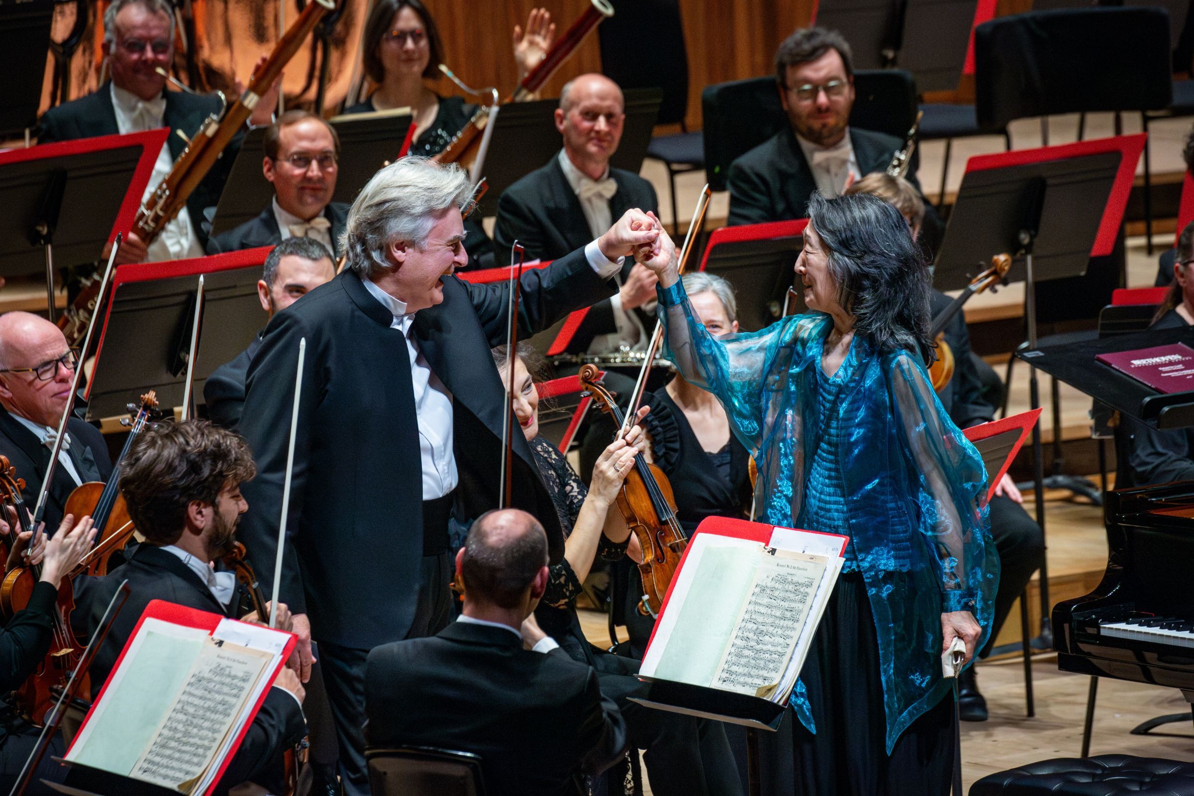 Thomas Dausgaard, Dame Mitsuko Uchida and the Philharmonia &copy; Philharmonia Orchestra | Marc Gascoigne
