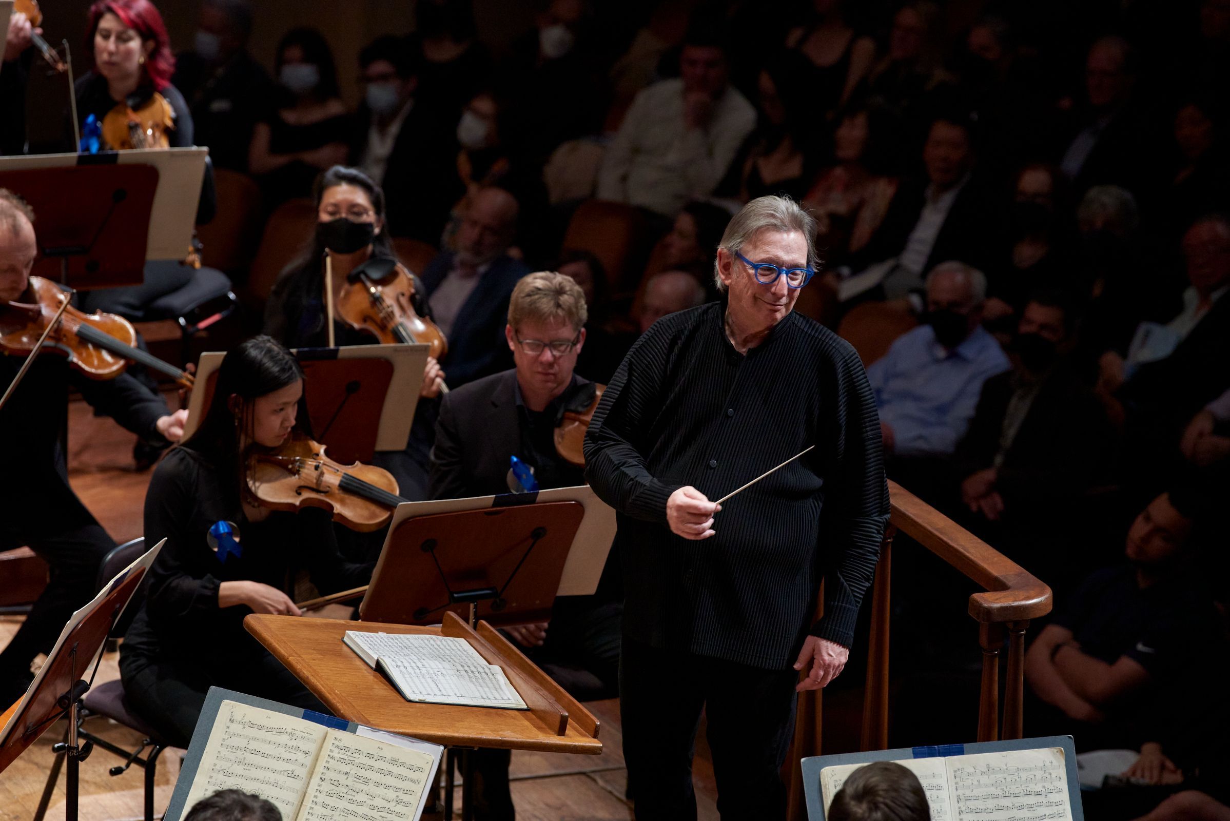 Michael Tilson Thomas conducts the San Francisco Symphony &copy; Stefan Cohen