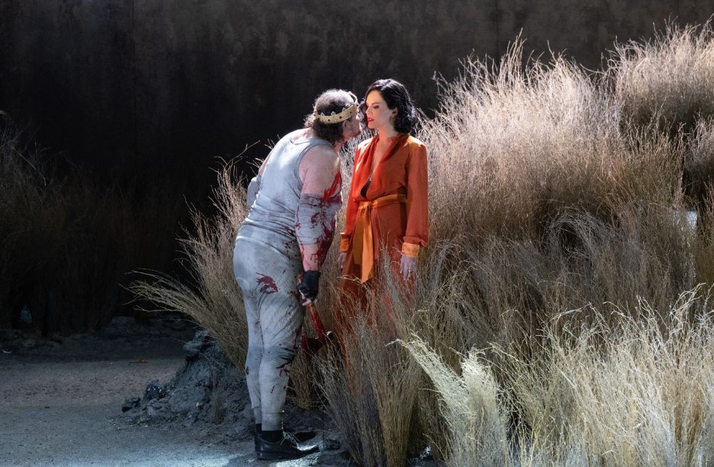Dmitry Ulyanov (König Dodon) und Kseniia Proshina (Königin von Schemacha) &copy; Monika Rittershaus