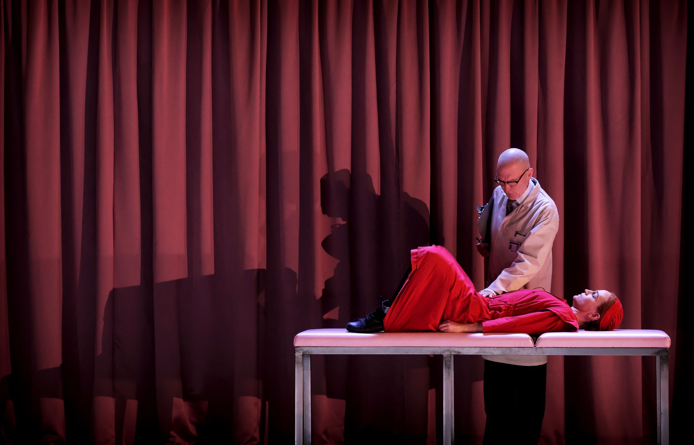 Alan Oke (Doctor) and Kate Lindsey (Offred) &copy; ENO | Zoe Martin