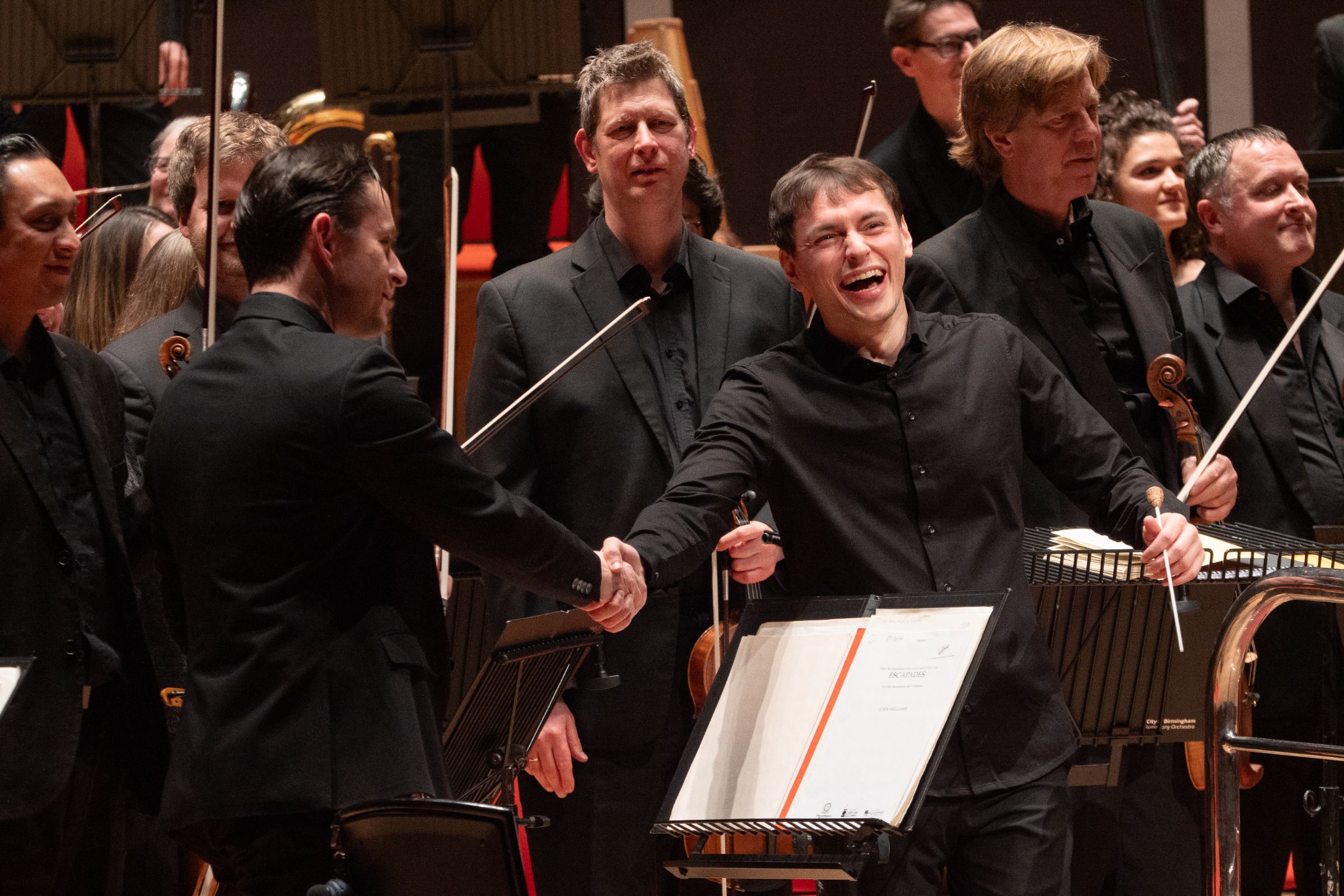 Eduardo Strausser and the City of Birmingham Symphony Orchestra © Hannah Fathers (Symphony Hall, Birmingham)