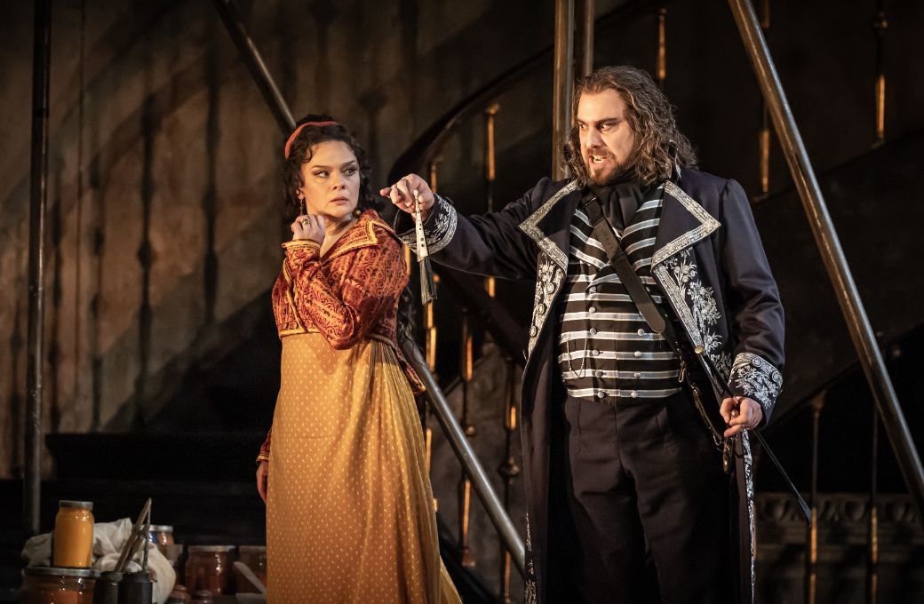 Au&scaron;rinė Stundytė (Tosca) and Gabriele Viviani (Scarpia) &copy; ROH | Marc Brenner