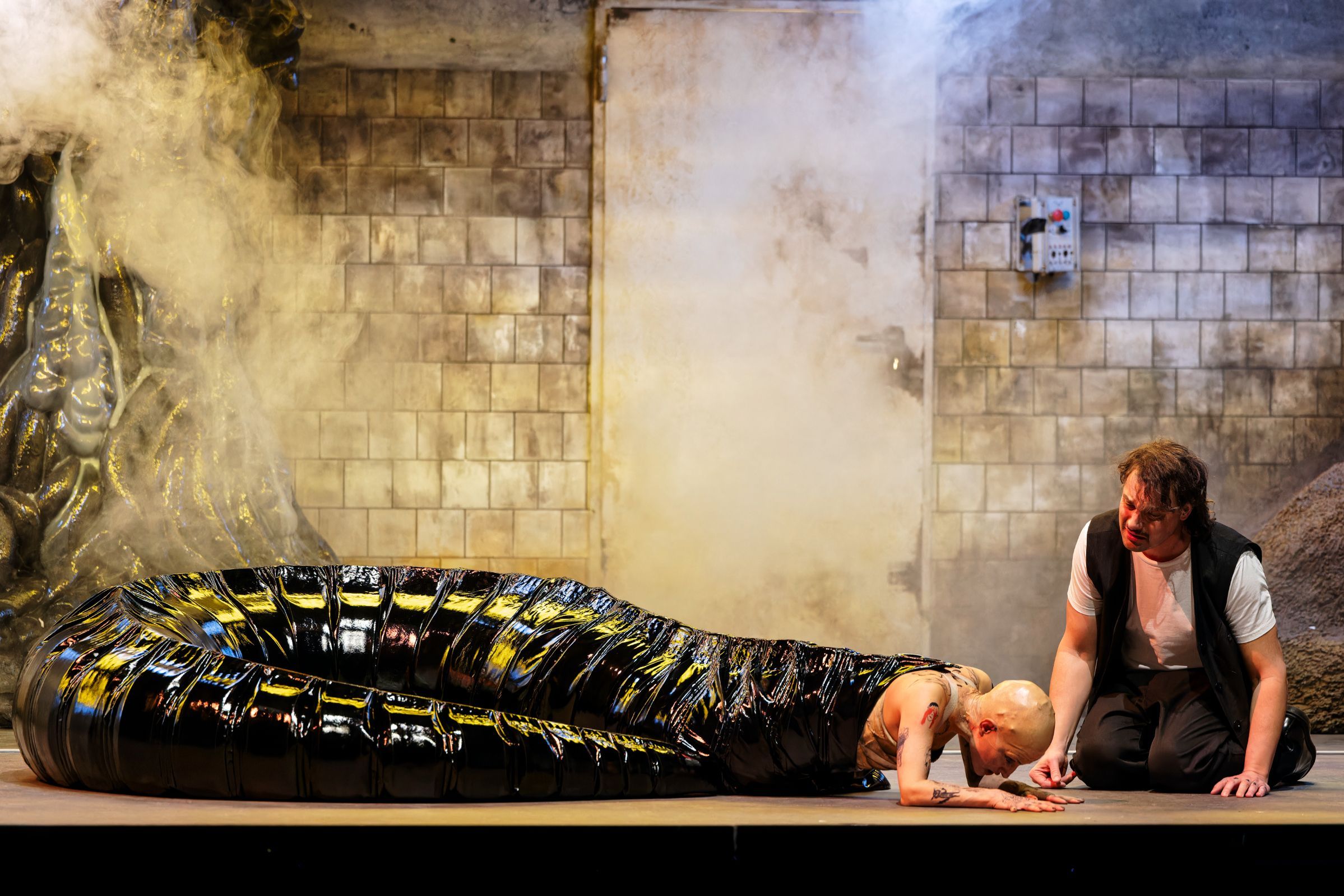 Christiane Karg (Rusalka) und Pavel Černoch (Prinz) &copy; Gianmarco Bresadola