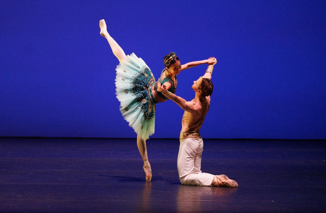 Shiori Kase and Daniil Simkin in <i>Le Corsaire</i> &copy; Ryan Browne