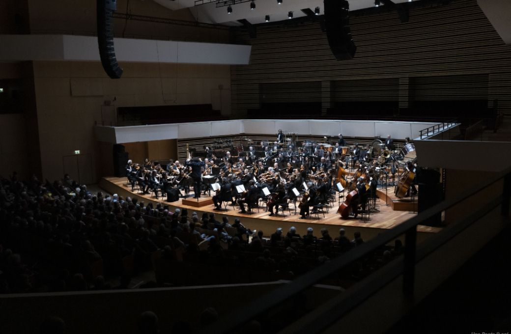 L'Orchestre National de Lille et Alexandre Bloch au Nouveau Siècle © Ugo Ponte / Orchestre National de Lille