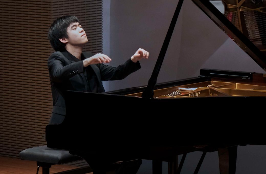 Kevin Chen © Fondation Louis Vuitton / Martin Raphaël Martiq
