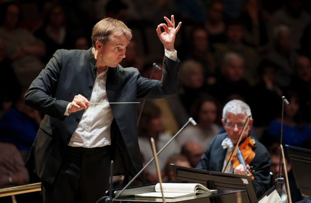 Vasily Petrenko conducts the Royal Philharmonic Orchestra &copy; Andy Paradise