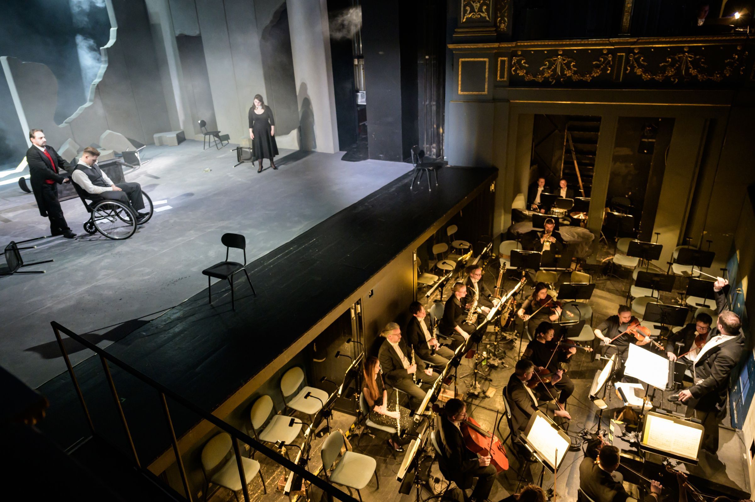 Jakub Klecker leads <i>The Emperor of Atlantis</i> at Musica non grata, Estates Theatre, Prague &copy; Serghei Gherciu