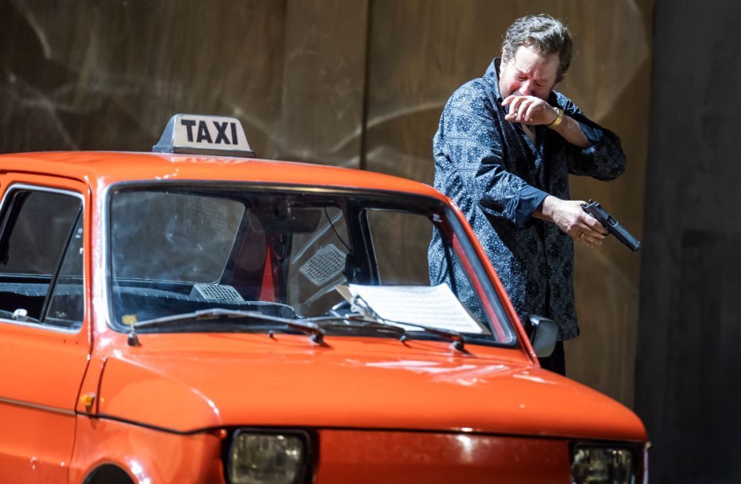 Robert Hayward (Alfio) &copy; Tristram Kenton