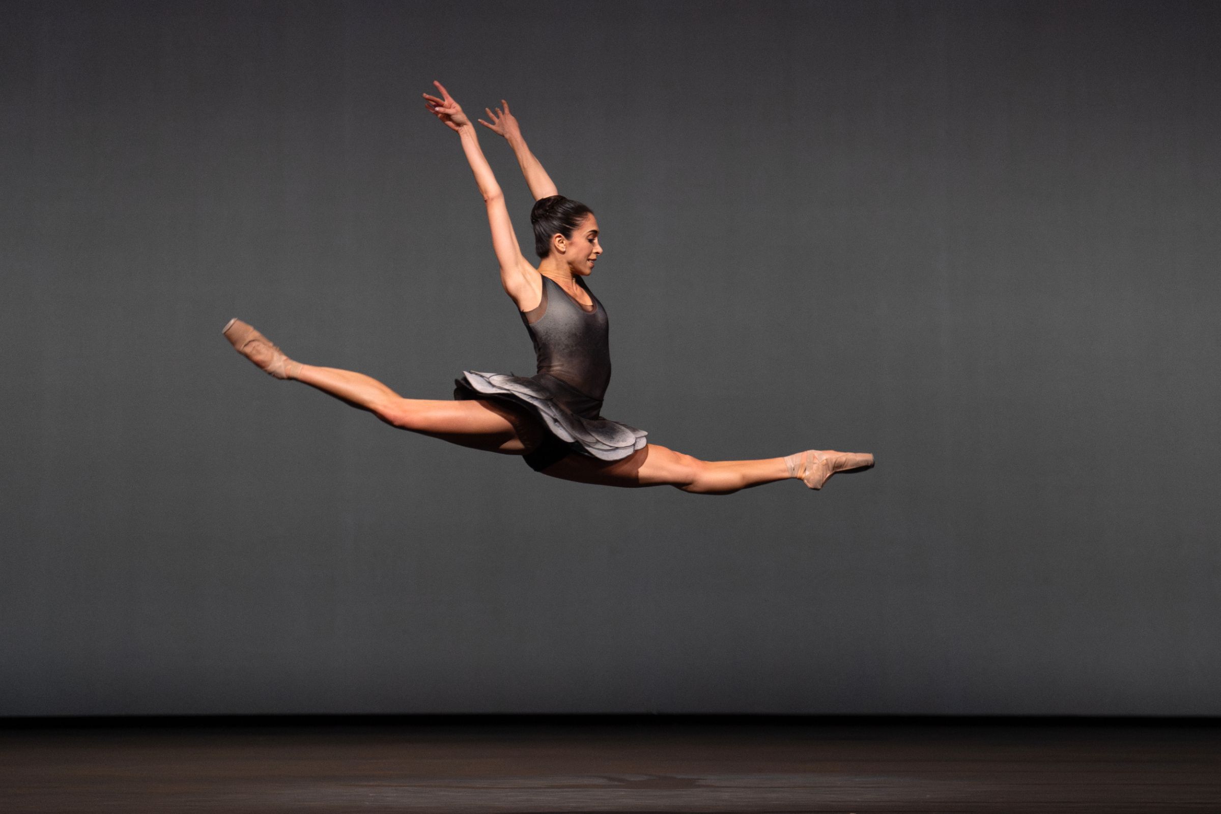 Yasmine Naghdi in Gemma Bond's <i>Boundless</i> &copy; Andrej Uspenski