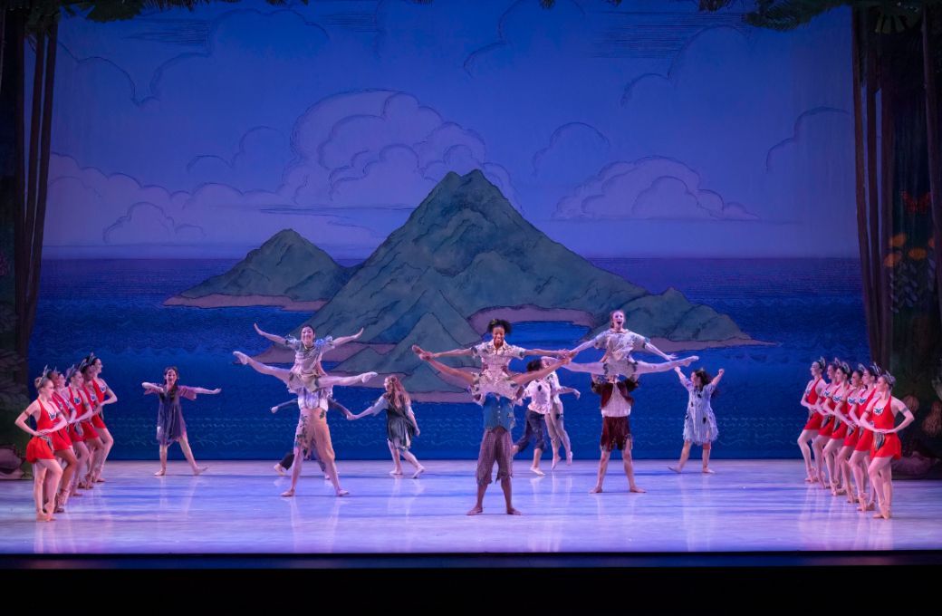Kansas City Ballet in Devon Carney's <i>Peter Pan</i> © KCBalletMedia