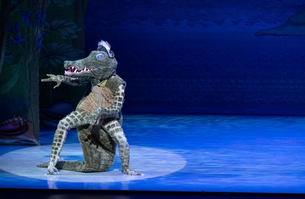 The crocodile in Devon Carney's <i>Peter Pan</i> © KCBalletMedia