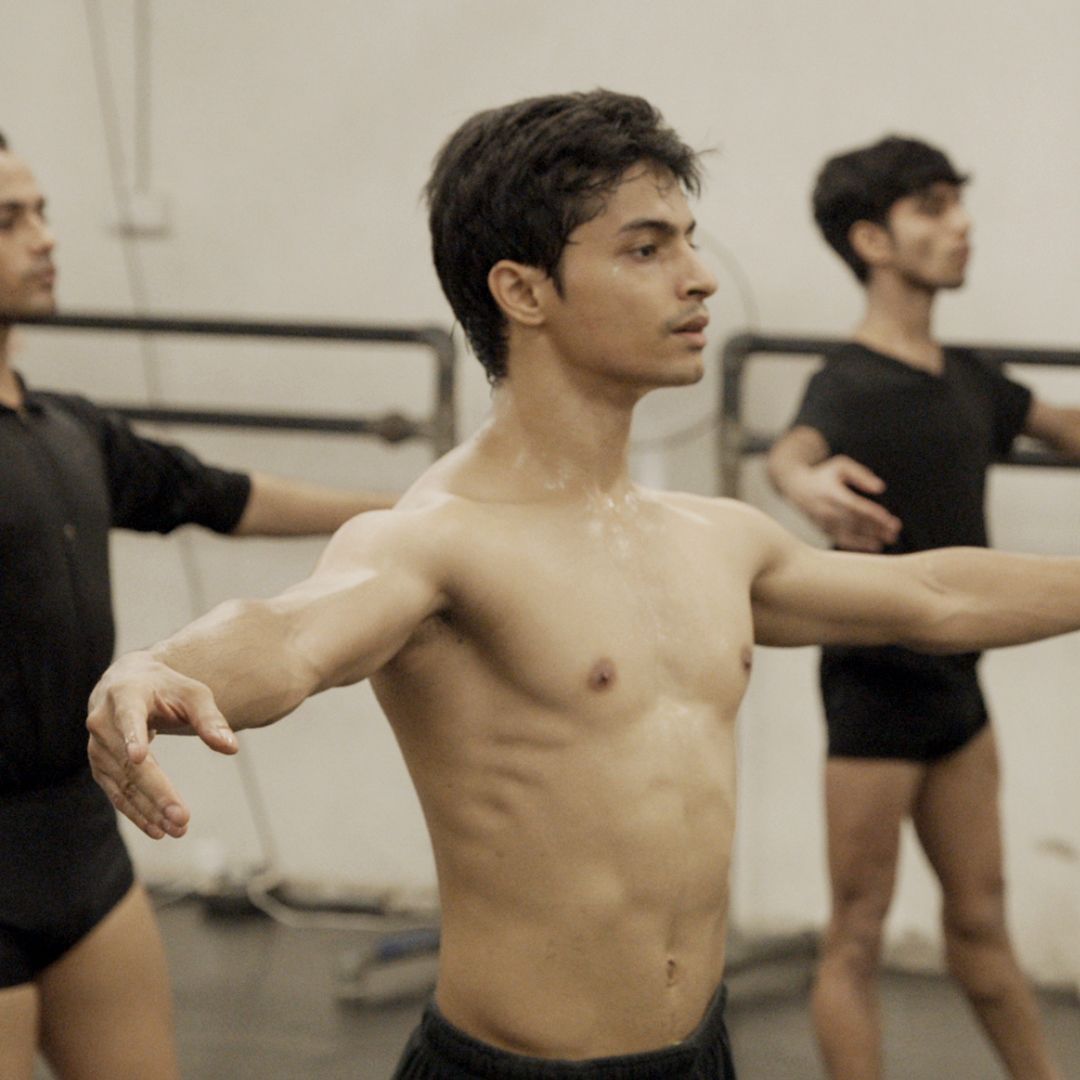 Manish Chauhan in class in Mumbai © Shampaine Pictures