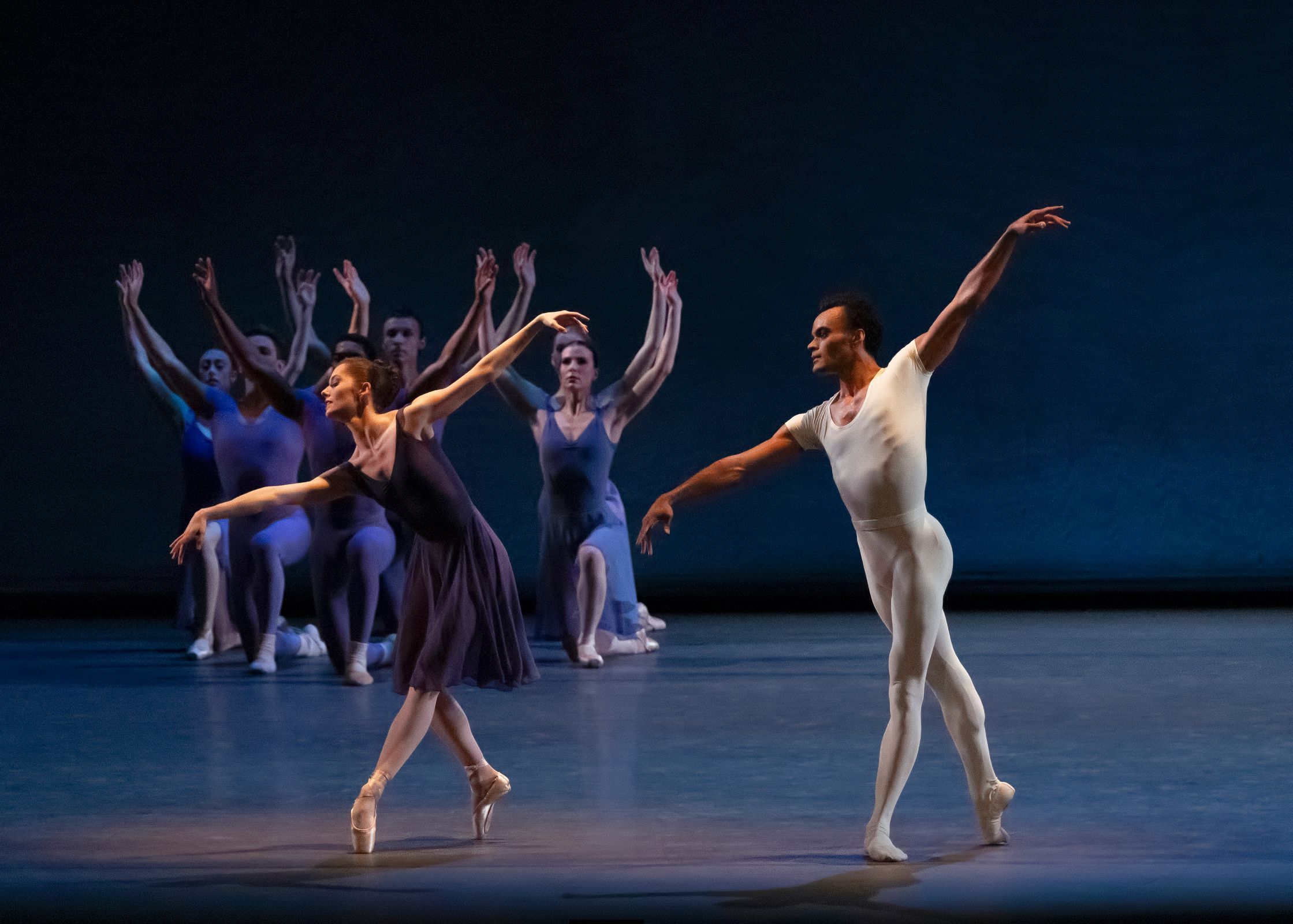Unity Phelan and Taylor Stanley in Jerome Robbins' <i>Opus 19/The Dreamer</i> © Erin Baiano