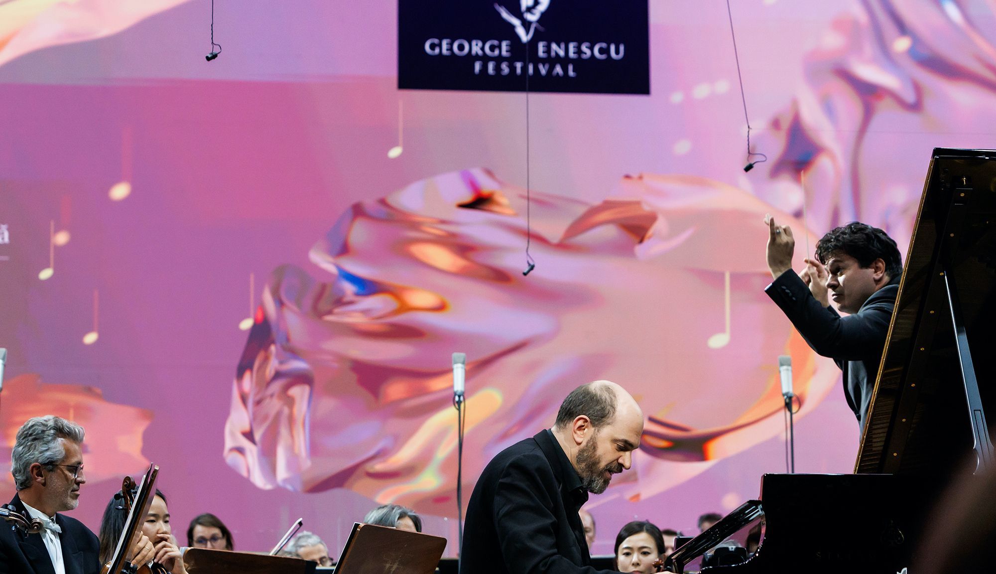 Kirill Gerstein and Măcelaru at the George Enescu Festival &copy; Petrică Tănase