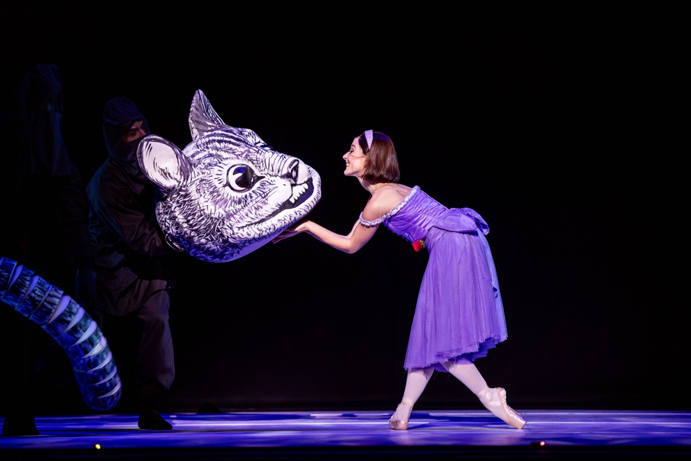 Benedicte Bemet as Alice in Christopher Wheeldon's <i>Alice's Adventures in Wonderland</i> © Daniel Boud