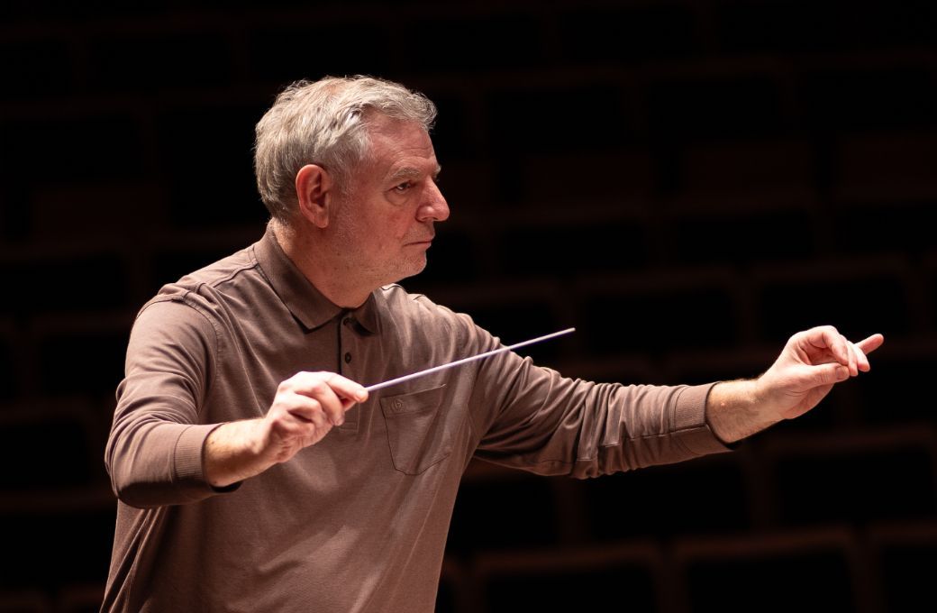 Karl-Heinz Steffens in rehearsal &copy; Bournemouth Symphony Orchestra