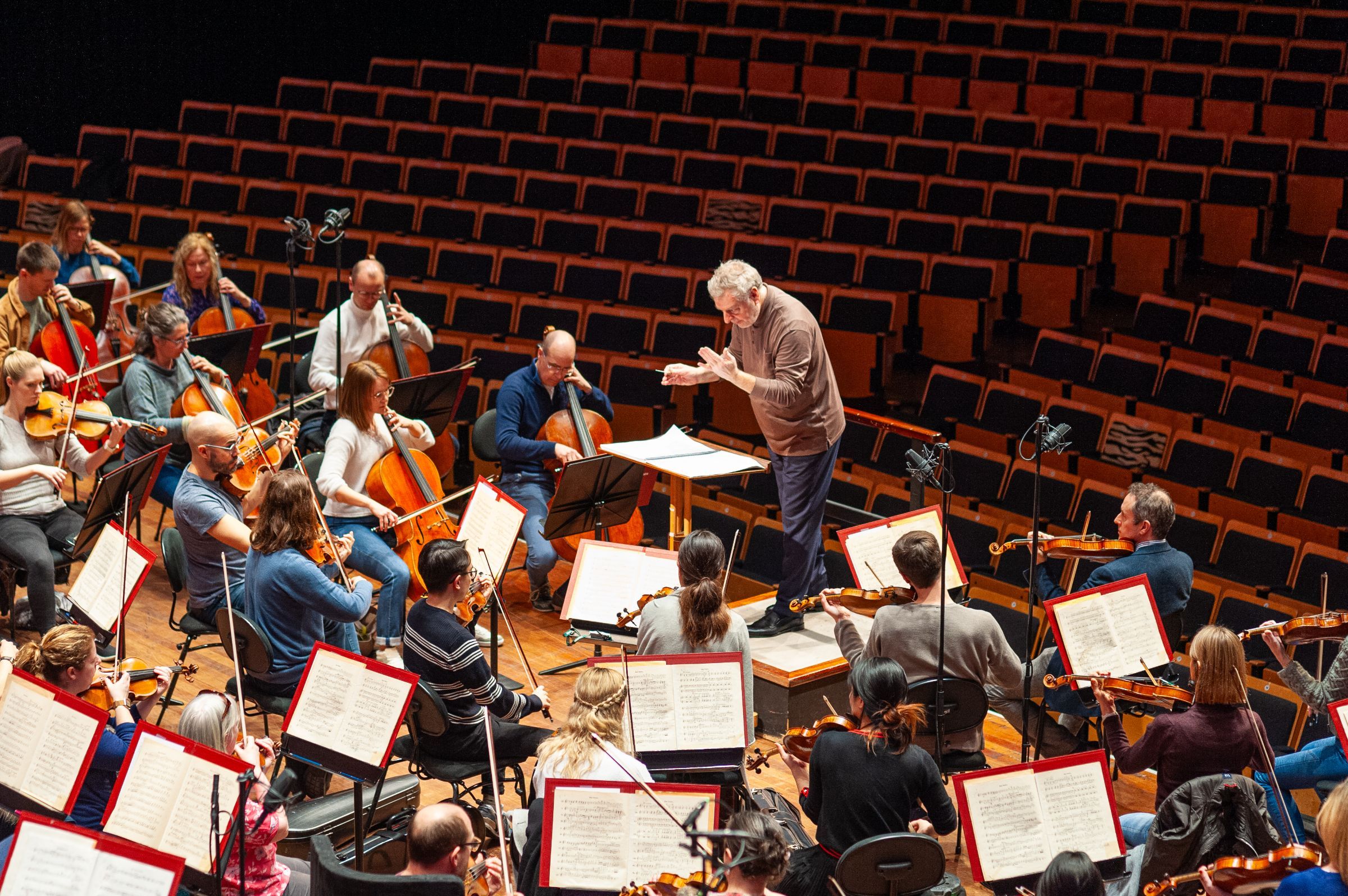 Karl-Heinz Steffens in rehearsal with the Bournemouth Symphony Orchestra &copy; Bournemouth Symphony Orchestra